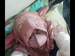 Chubby Asian Aunt Riani's Thrilling Blowjob