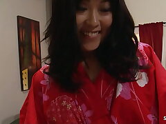 Asian Cougar MILF Gets Fucked at Massage Parlour